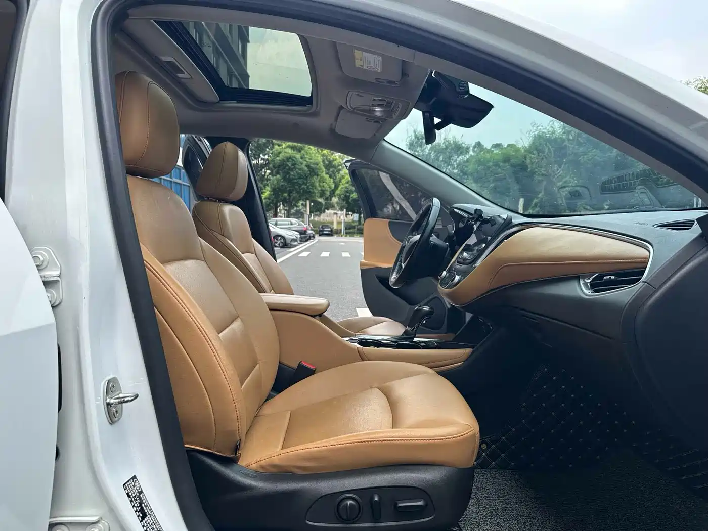 CHEVROLET MAI RUIBAO XL