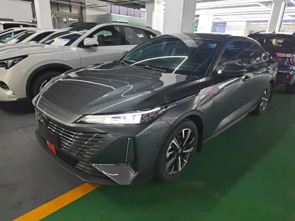 Changan Eado 2025 2025 Blue Whale 1.5T 500Bar Premium