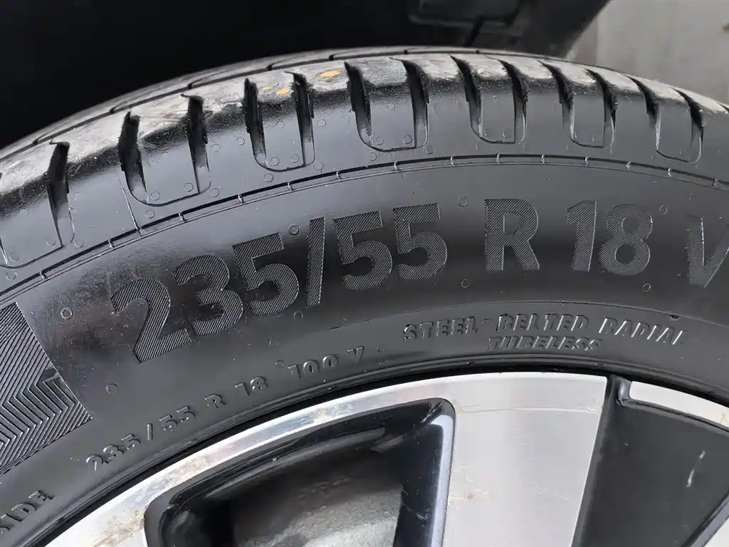 Volkswagen Tayron 2021 330TSI 2WD Luxury Smart Connect Edition фото 24