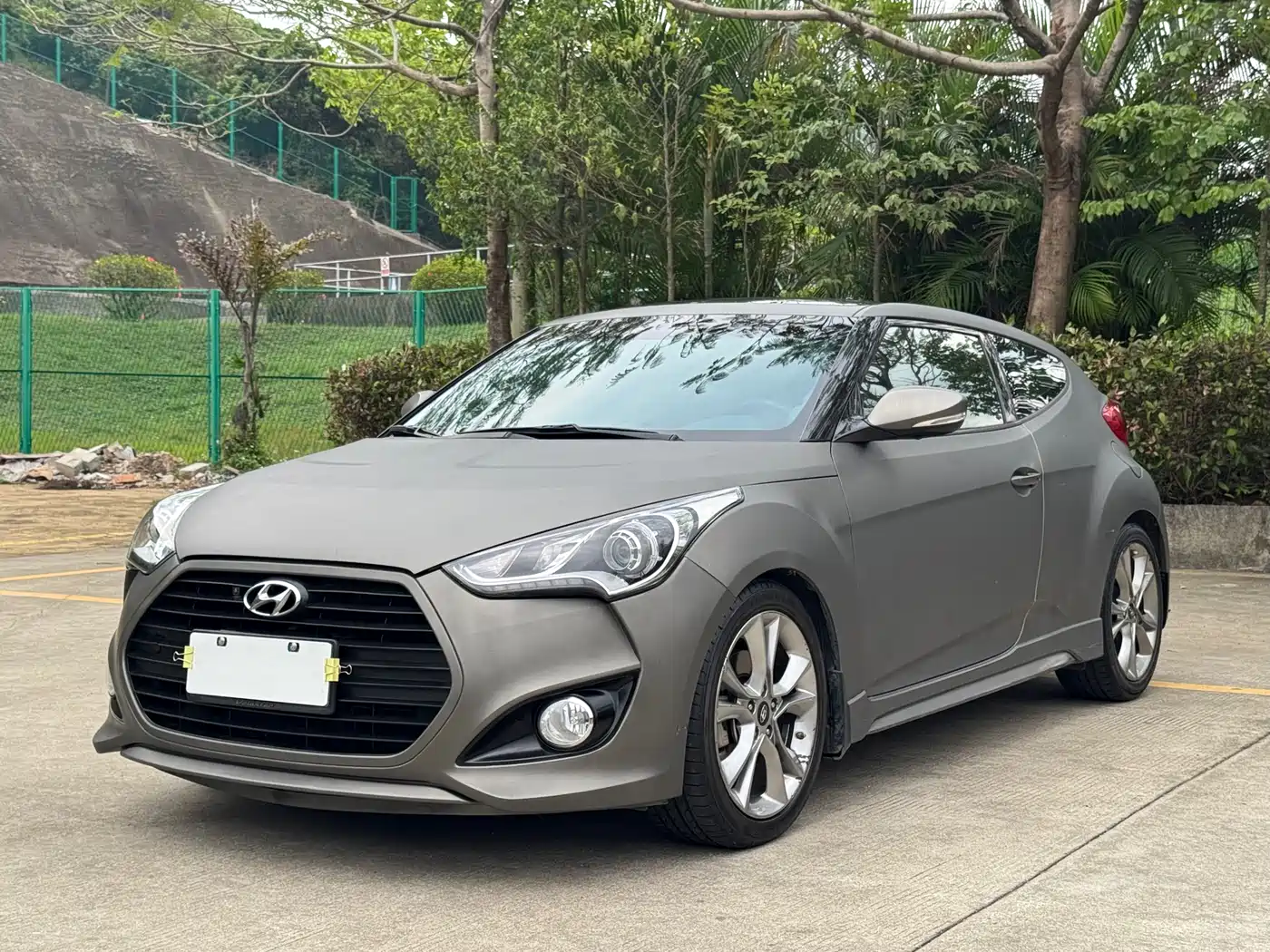 Hyundai Veloster 2015 1.6T Automatic Luxury Edition