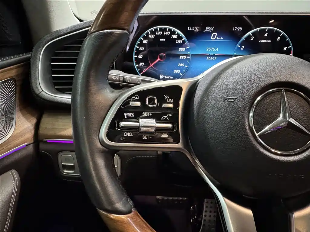 Mercedes-Benz GLS 2021 Facelift GLS 450 4MATIC Luxury фото 15