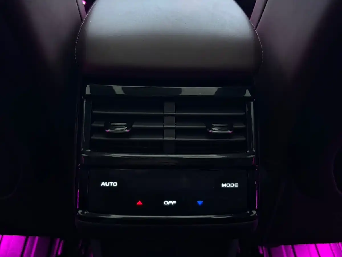 GEELY XINGYUE L