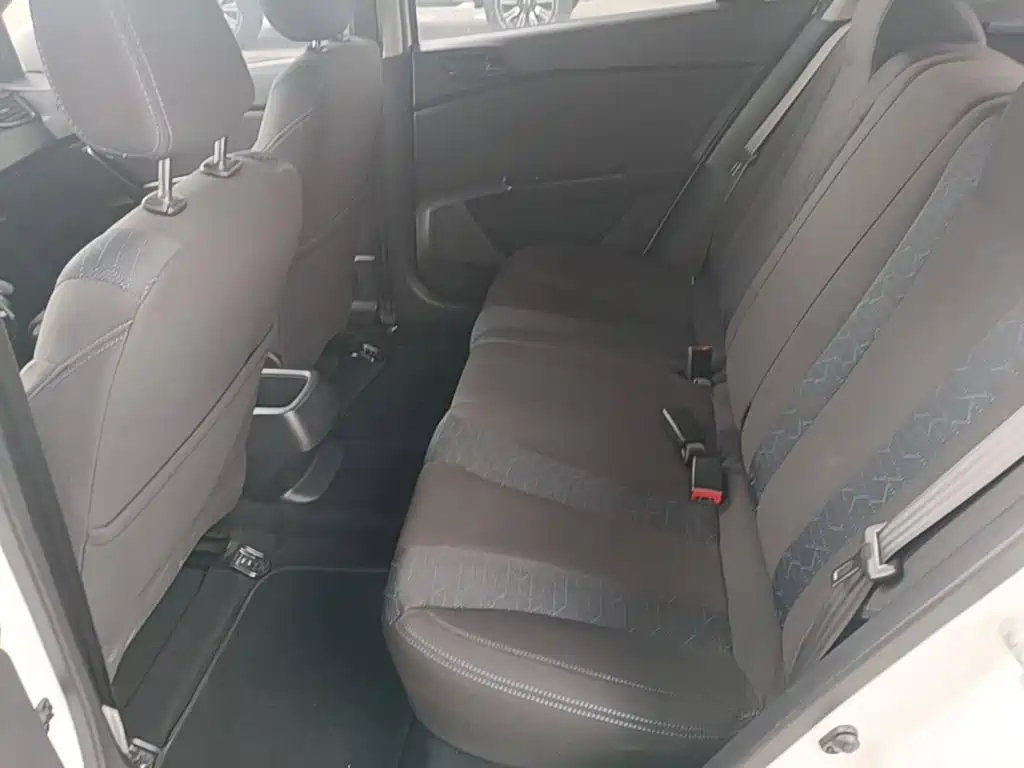 Baojun 310 2020 2020 1.2L Manual Comfort Edition