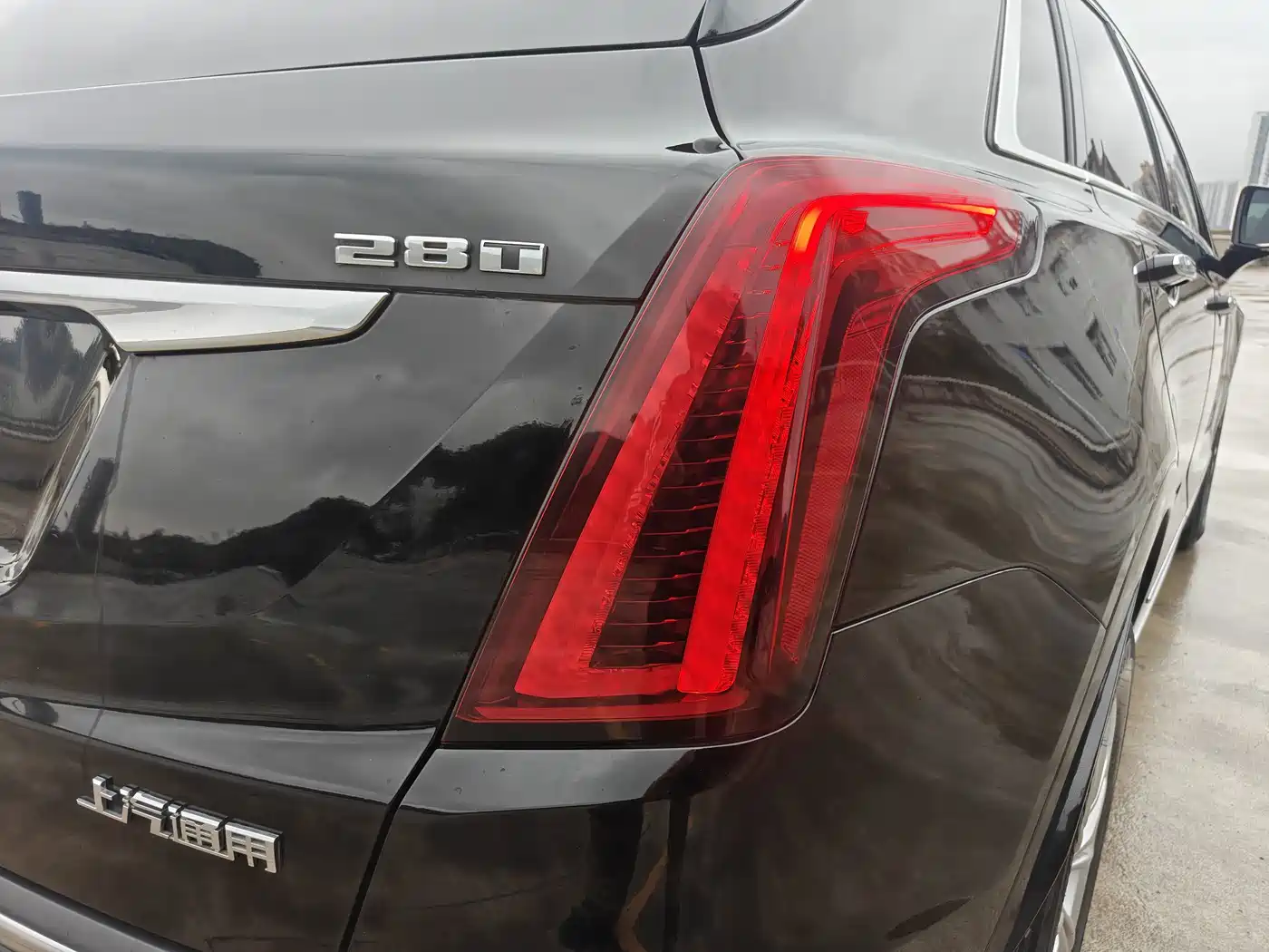Фото 14 - Cadillac XT5
