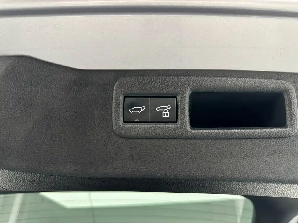 Фото 27 - Toyota Venza