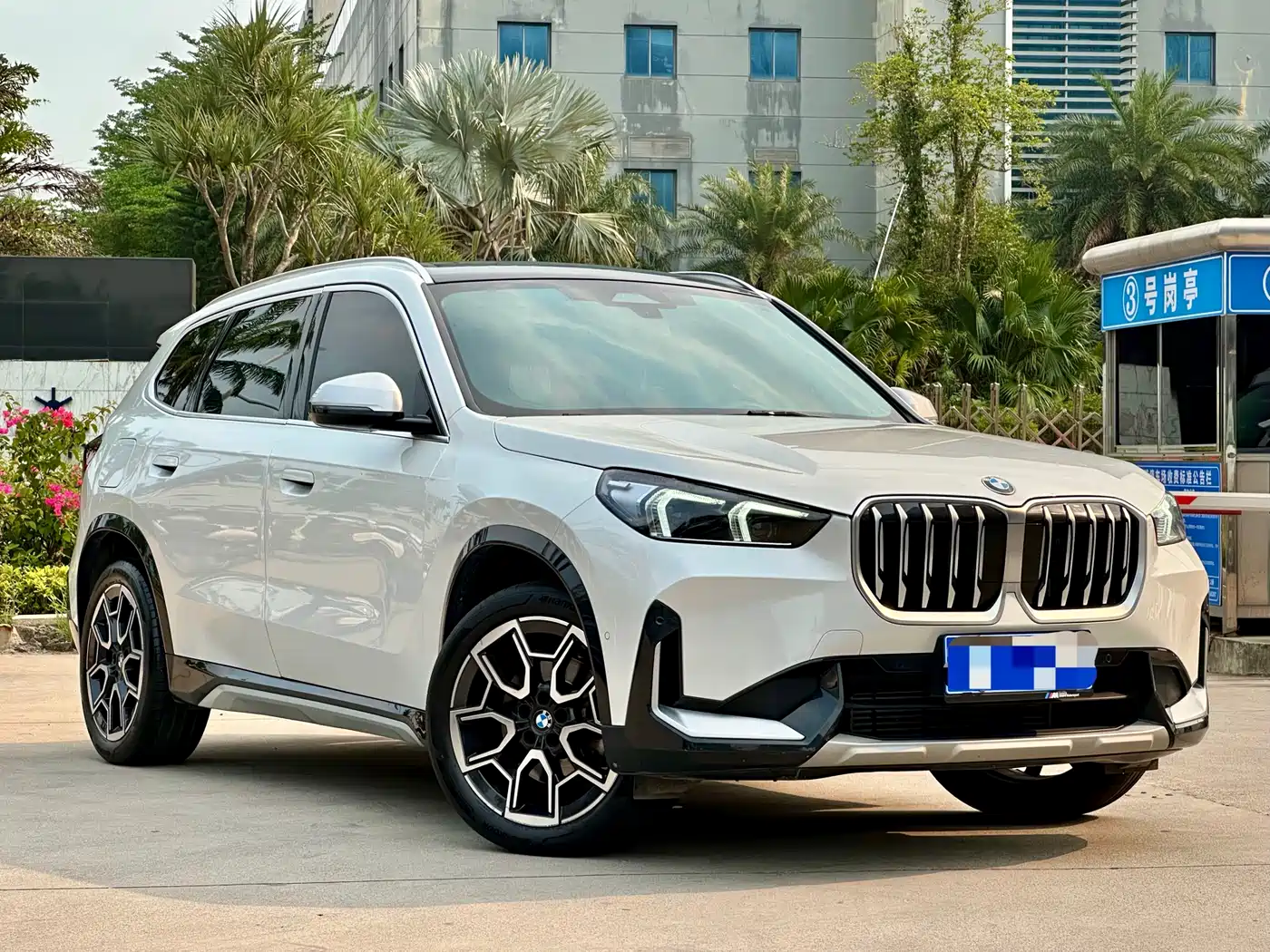 BMW X1 2024 sDrive25Li X Design Package фото 3