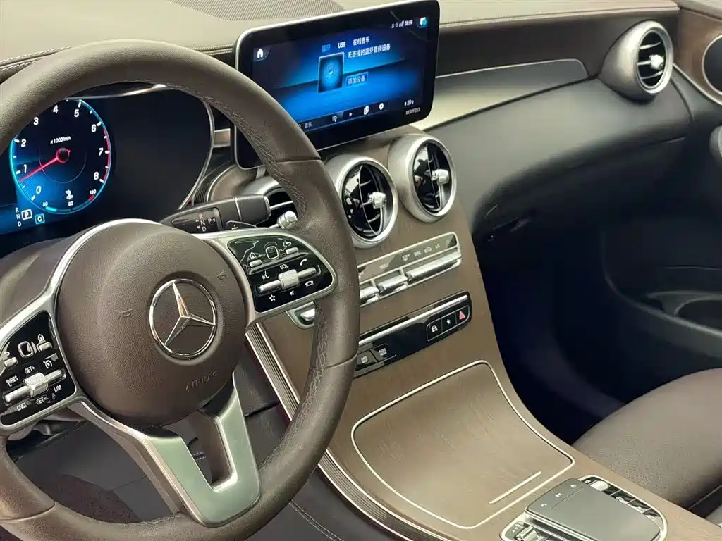 Mercedes-Benz GLC 2020 GLC 260 L 4MATIC Luxury фото 11