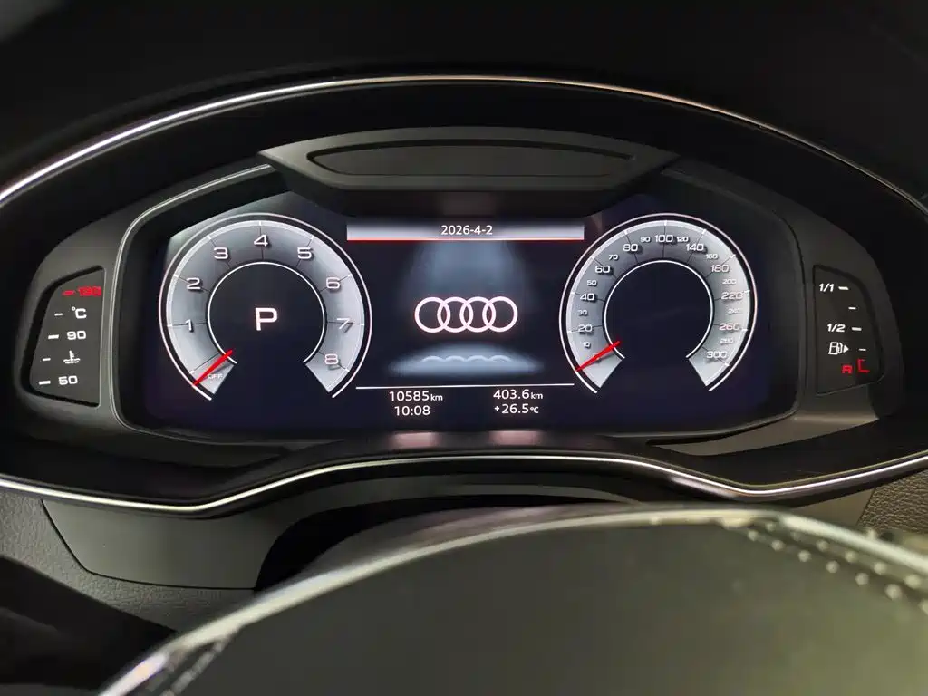 Audi A7L 2025 Model Year 45 TFSI quattro Premium фото 9