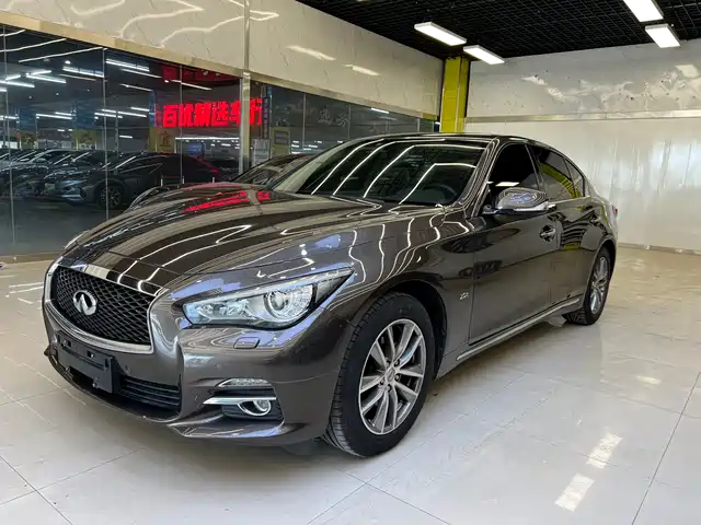 INFINITI Q50L