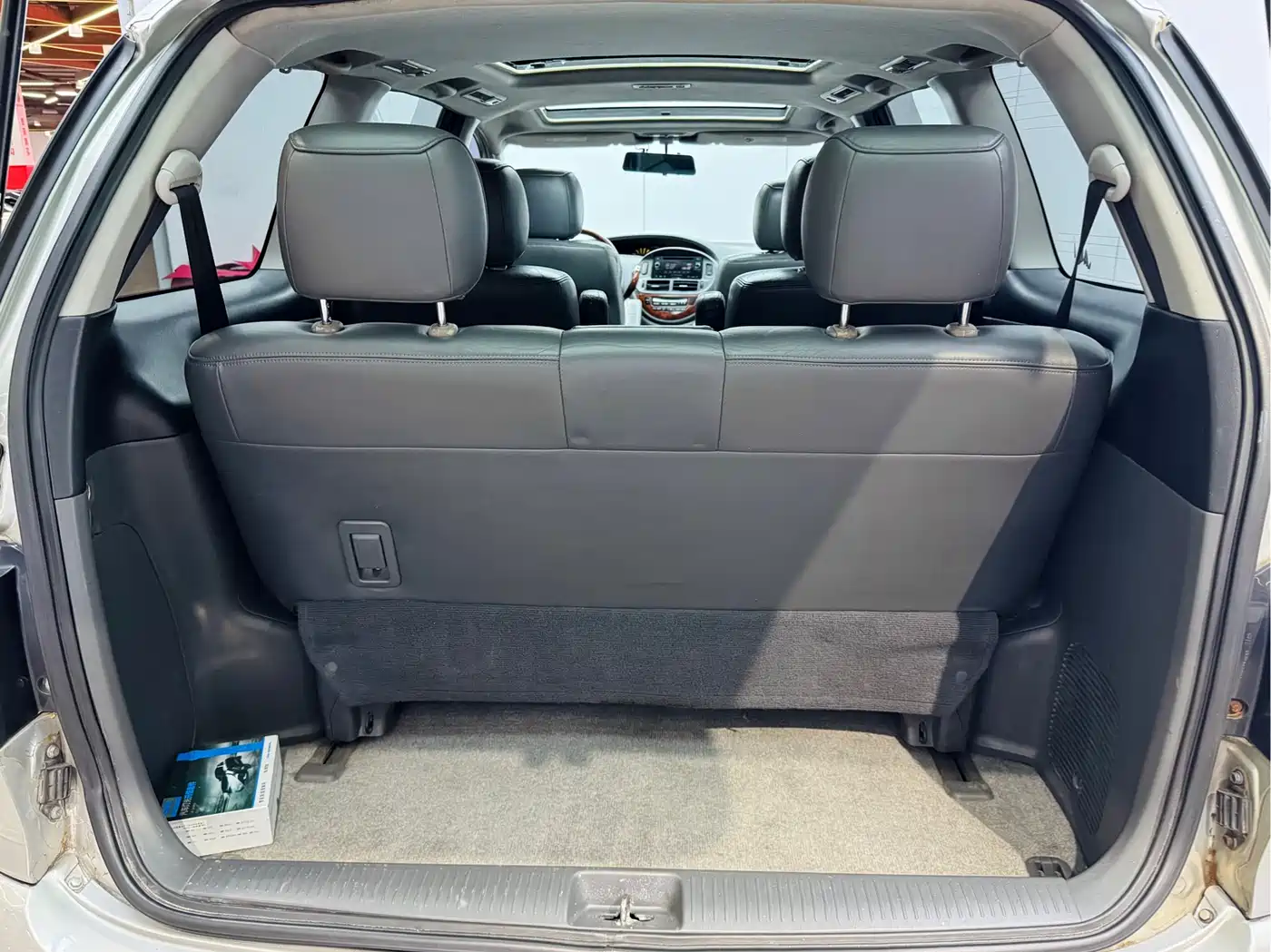 Toyota Previa 2004 2.4L AT фото 20