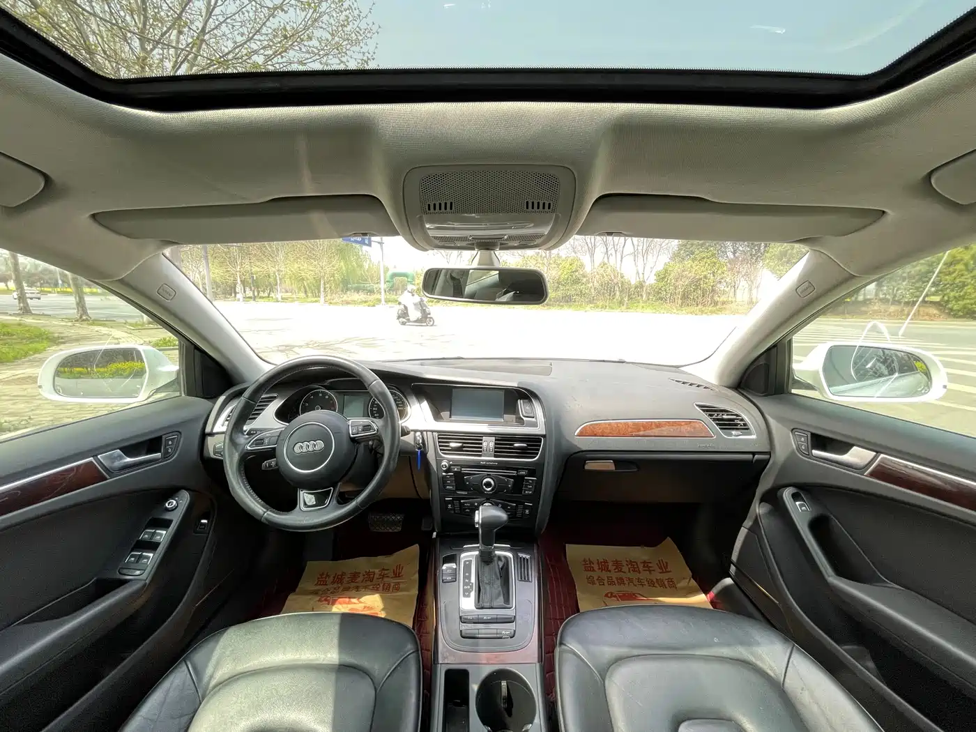 Audi A4L 2013 35 TFSI Automatic Comfort фото 12