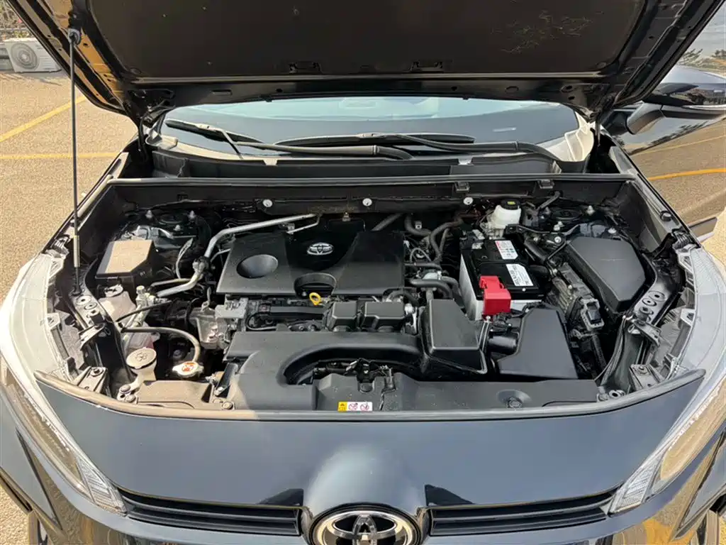 Toyota Wildlander 2023 2.0L CVT FWD Urban фото 16