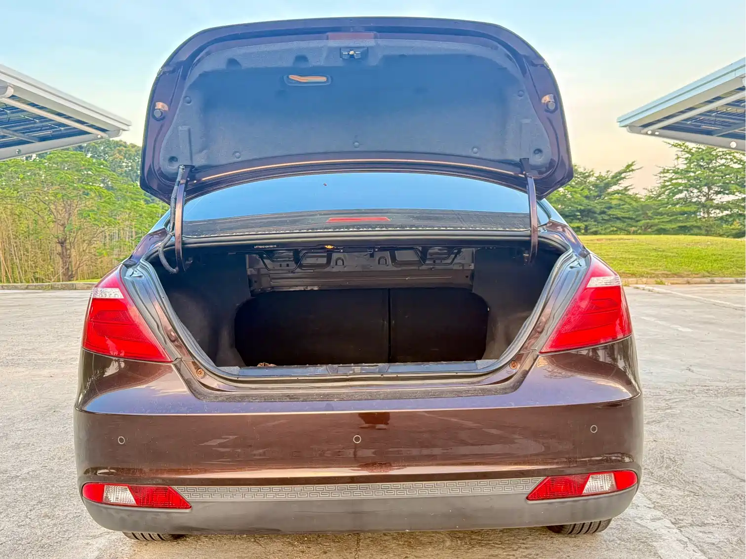 Фото 16 - Geely Emgrand