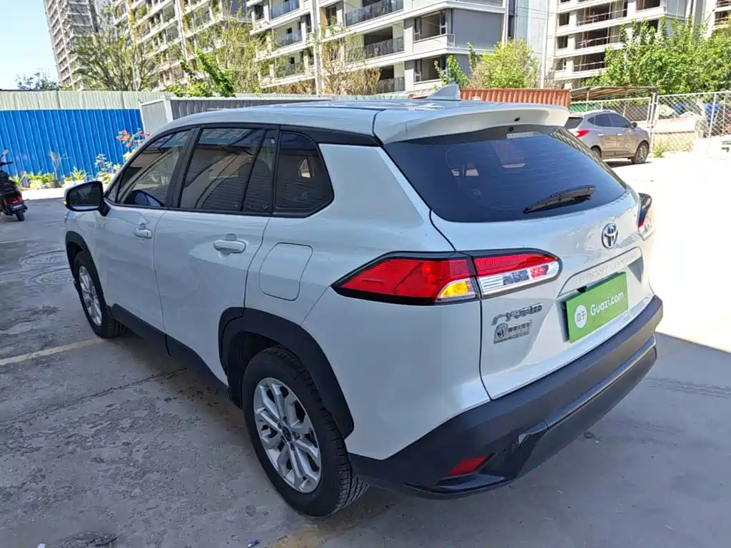 Photo 5 - Toyota Frontlander