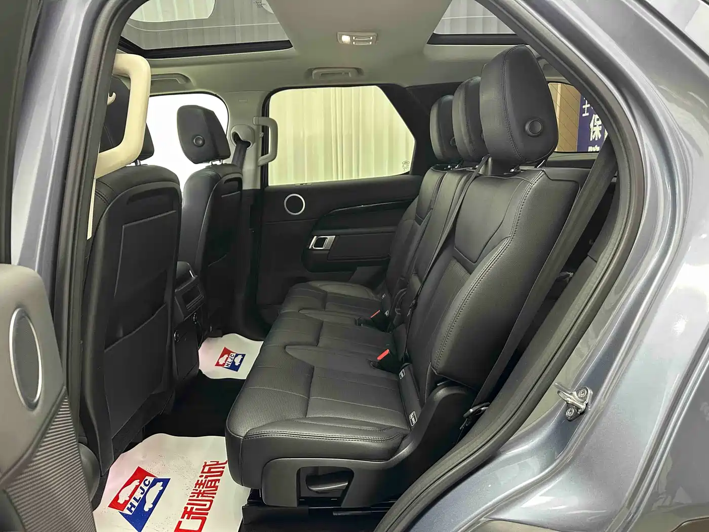Land Rover Discovery 2018 3.0 SC V6 SE фото 5