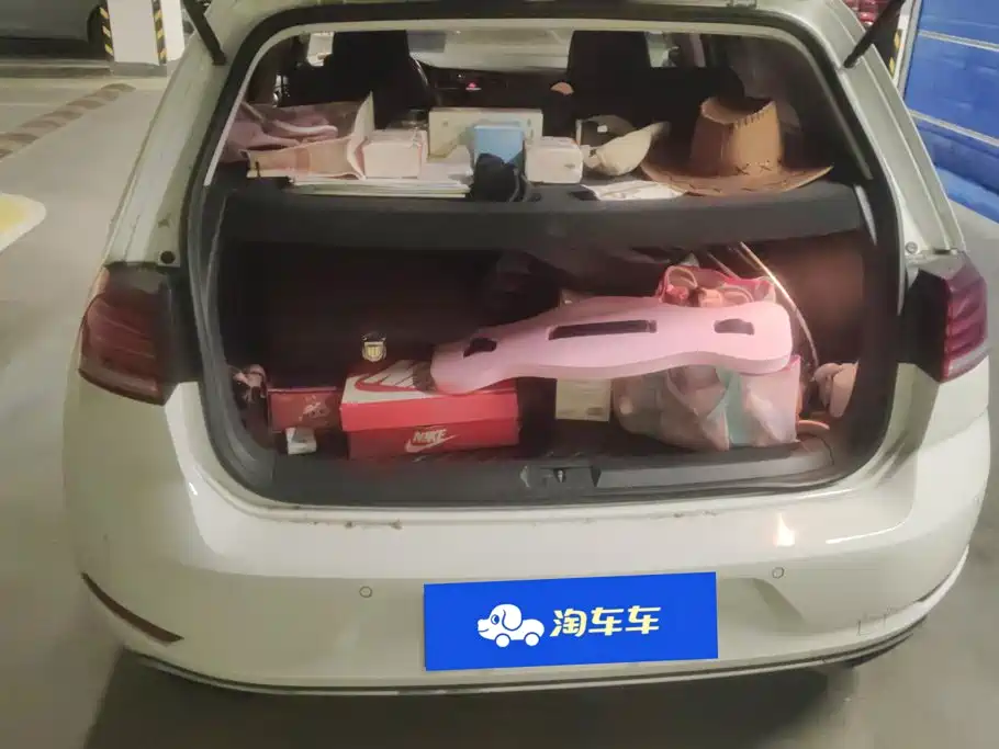 Фото 4 - Volkswagen Golf