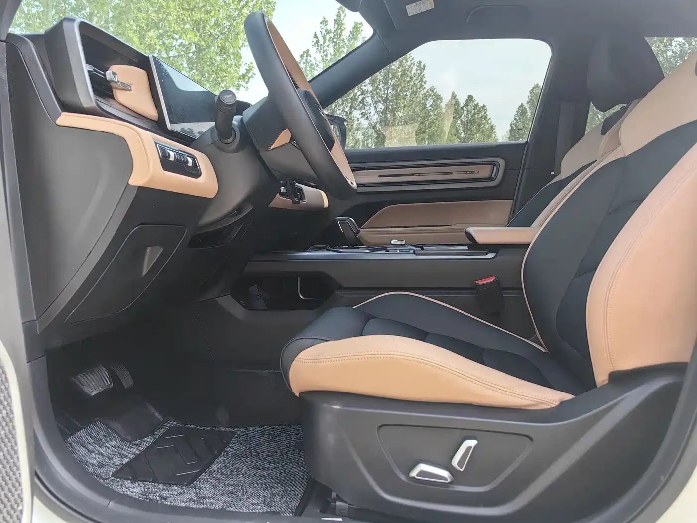 GEELY AUTOMOBILE GEELY ICON