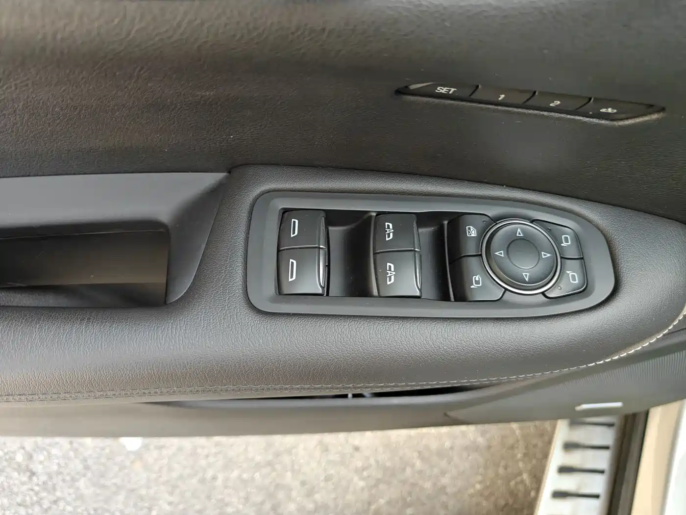 Cadillac XT5 2016 25T Luxury Model фото 20