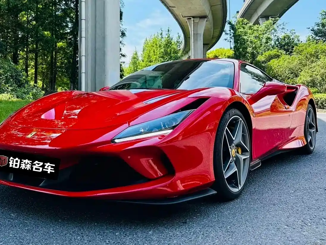 Ferrari F8 2019 Tributo 3.9T V8
