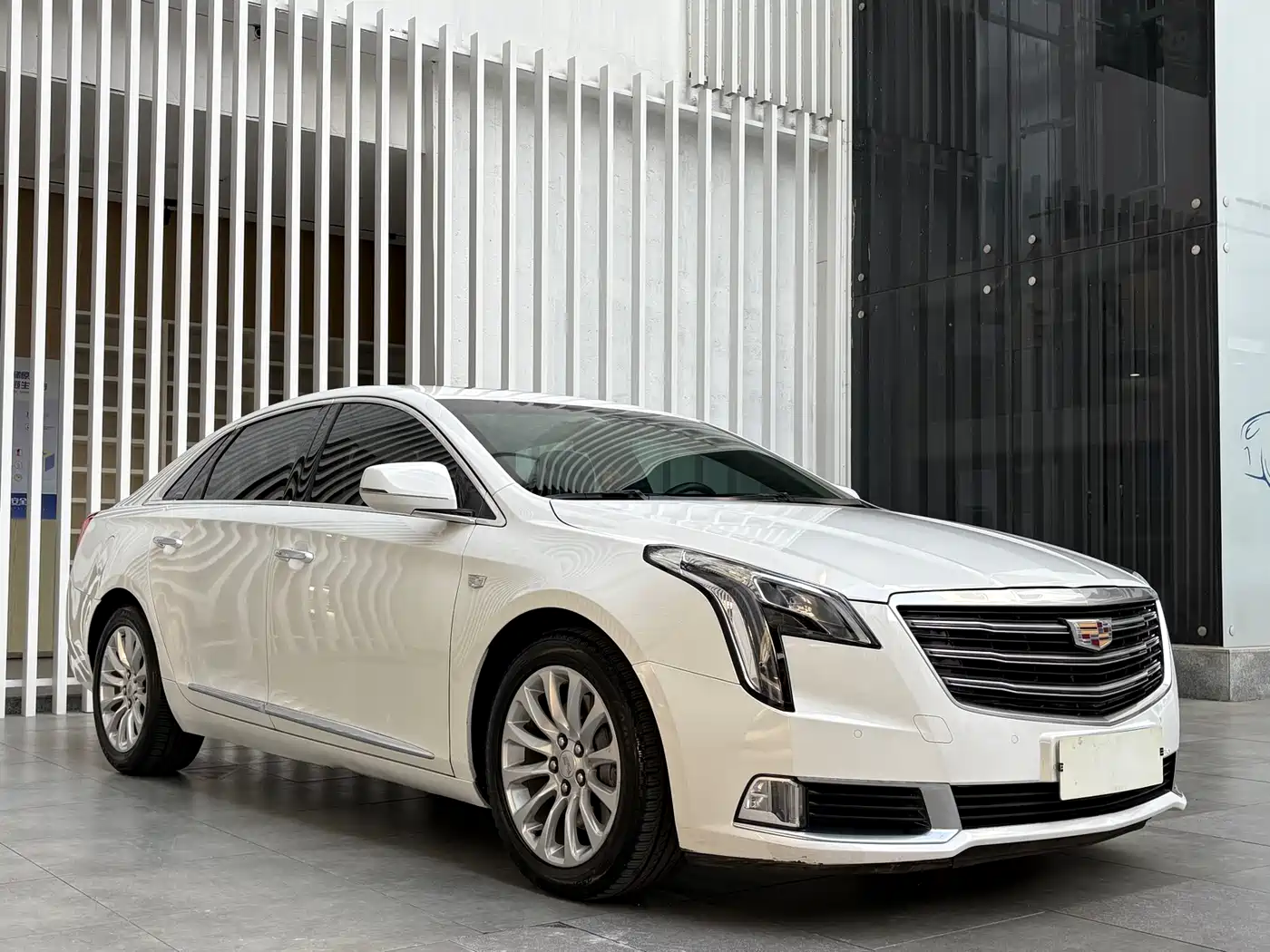 Cadillac XTS 2018 28T Elite фото 3