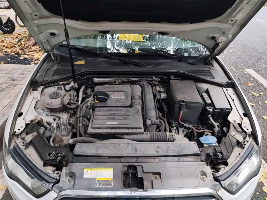 Audi A3 2016 Sportback 35 TFSI Progressive фото 11