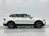Фото 6 - Volkswagen Tiguan L