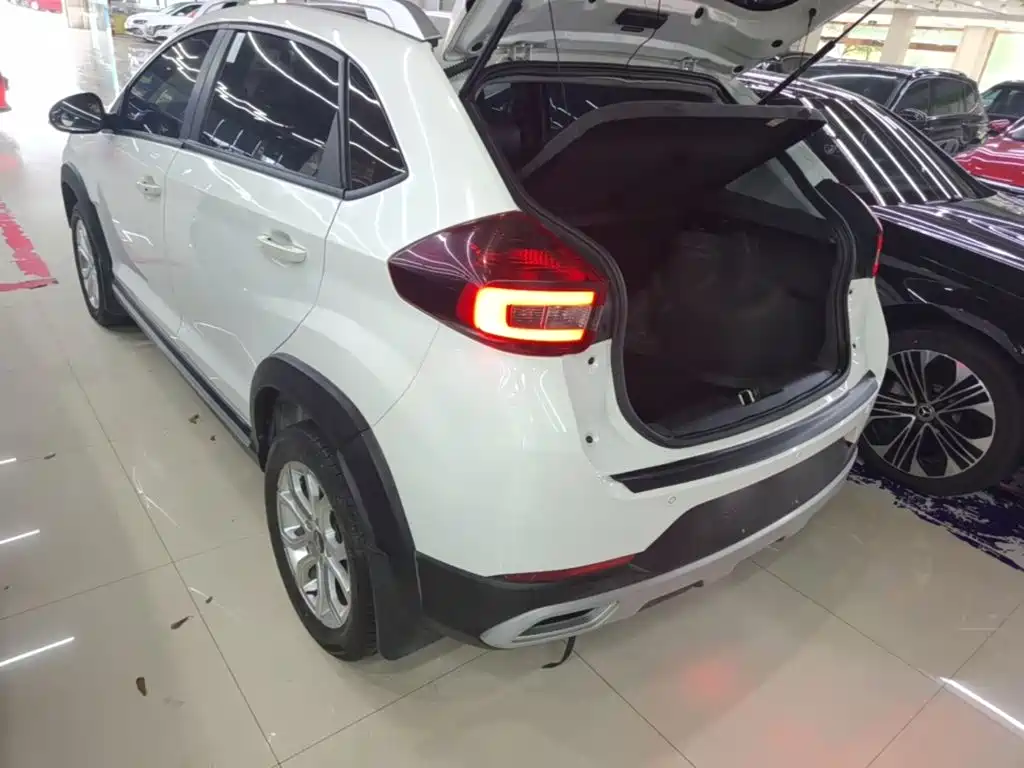 Chery Tiggo 3x 2021 2021 PLUS 1.5L CVT Refreshing Red Date Edition