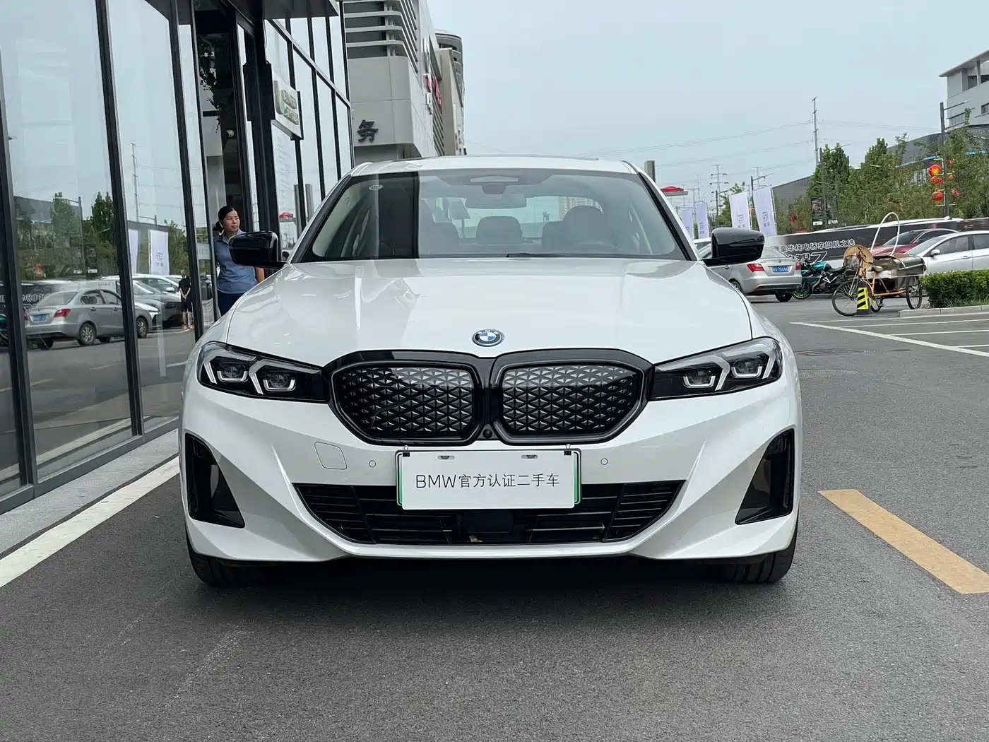 2026 BMW i3