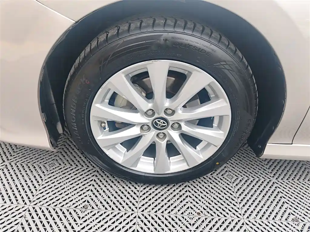 Toyota Camry 2019 Facelift 2.0G Luxury Edition фото 25