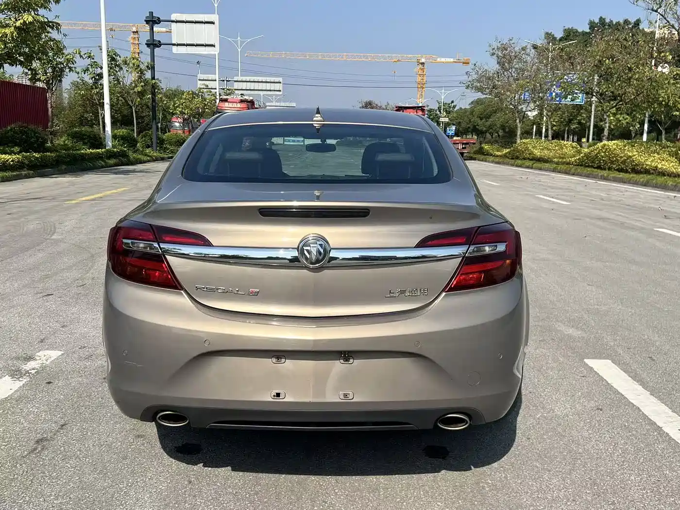 Buick Regal 2015 1.6T Leading Tech Edition фото 6
