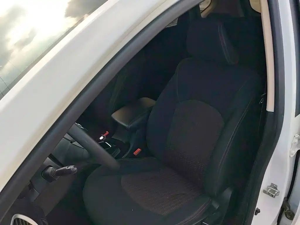 Baojun 560 2017 2016 1.8L Manual Value