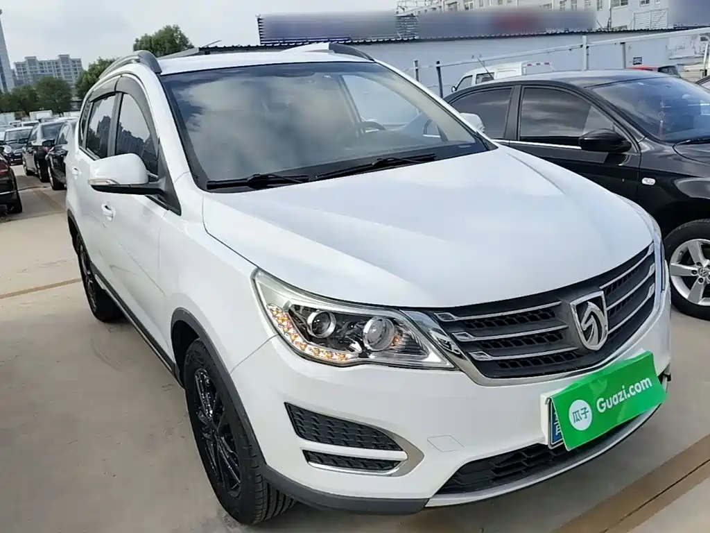 Baojun 560 2017 2016 1.8L Manual Value
