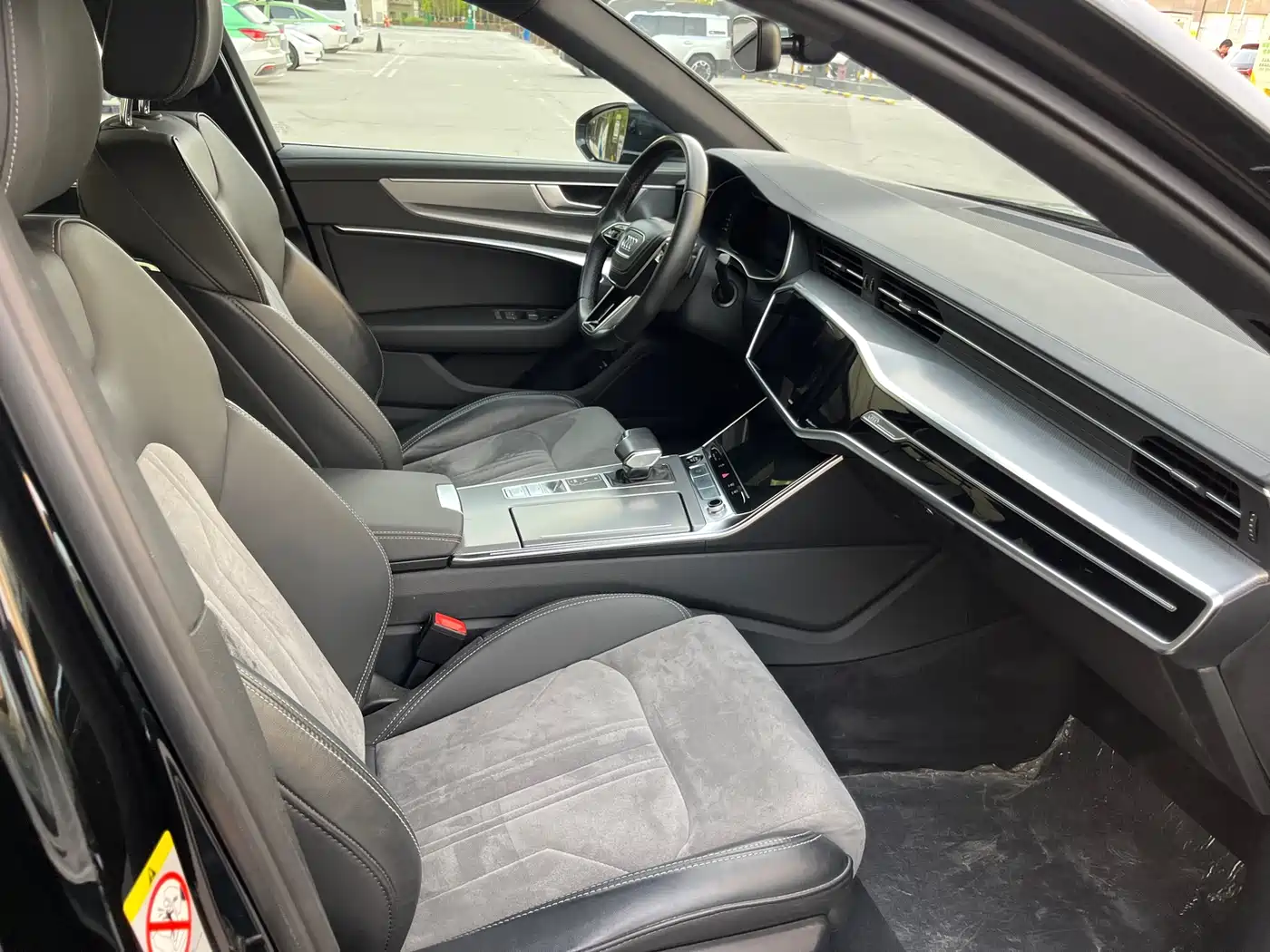 Audi A6L 2023 Facelift 40 TFSI Luxury Dynamic фото 12