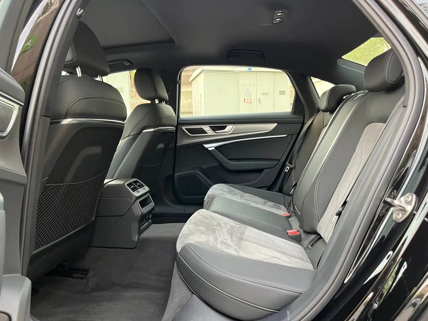 Audi A6L 2023 Facelift 40 TFSI Luxury Dynamic фото 17