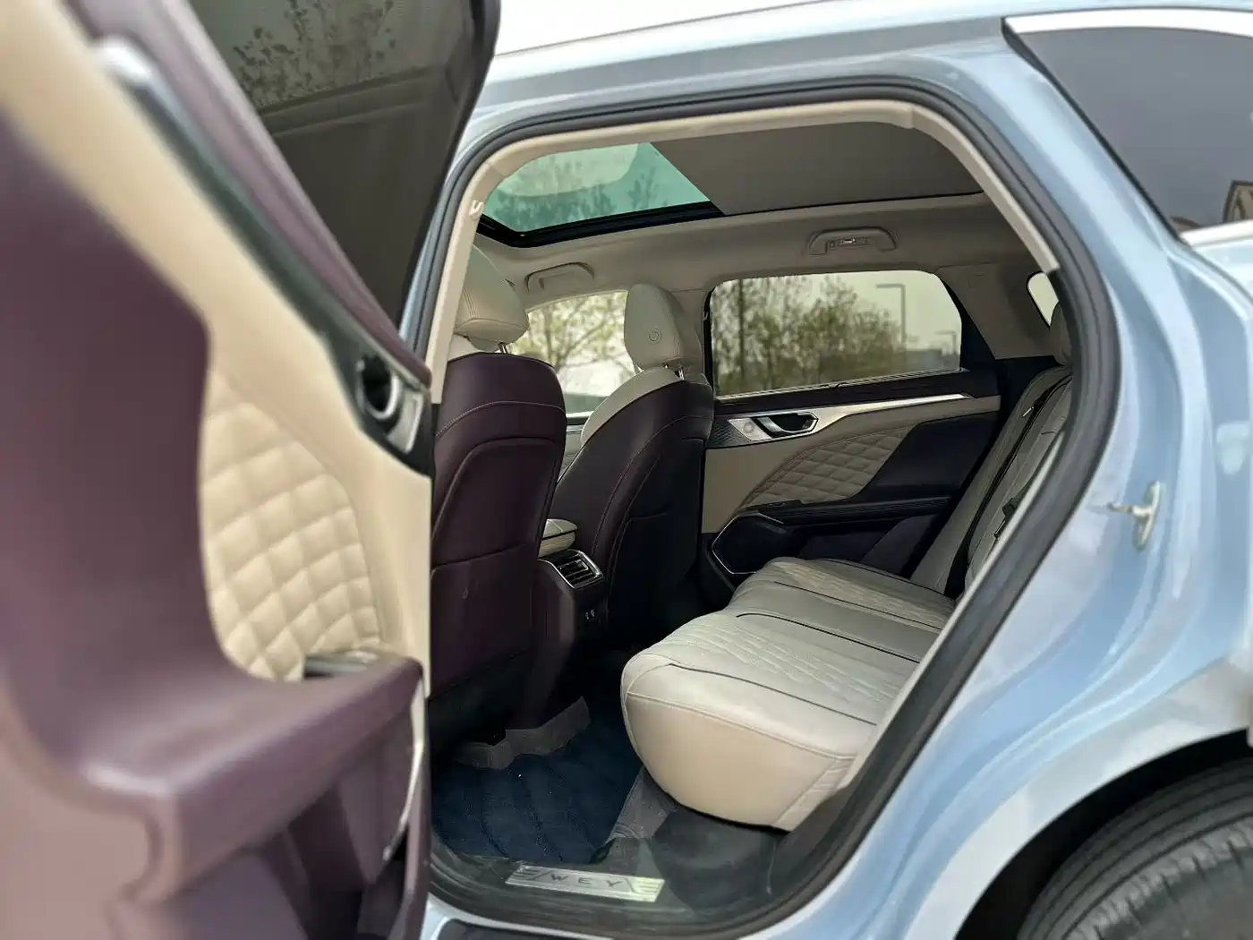 WEI PAI WEI BRAND MOCHA