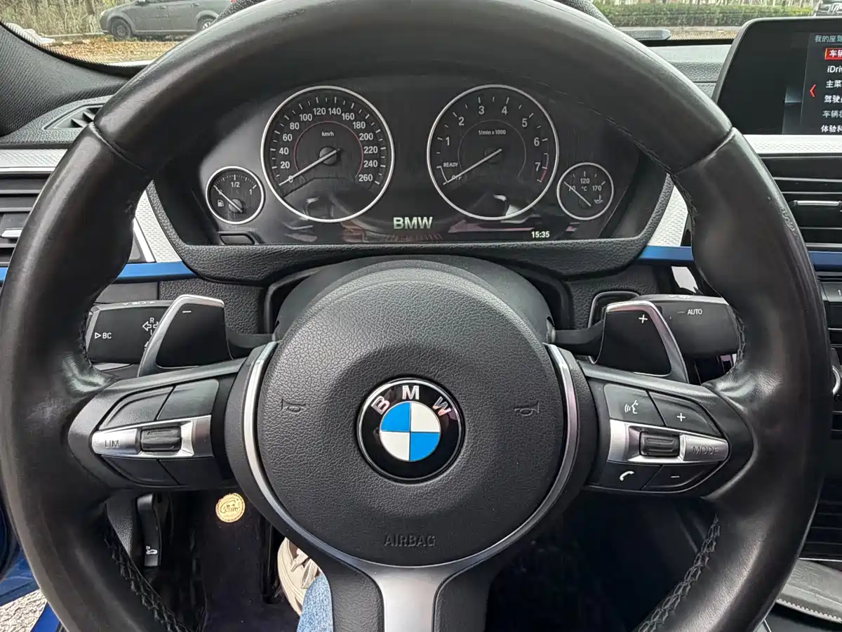 BMW 3 Series 2018 320i M Sport Package фото 9