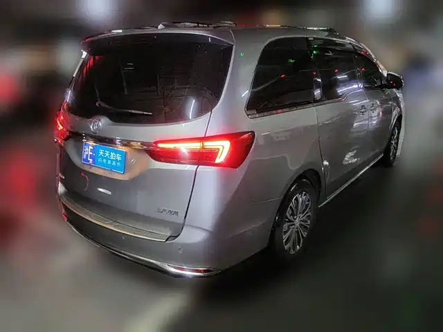 Buick GL8 2023 Model Land Business Class Smart — фото 2