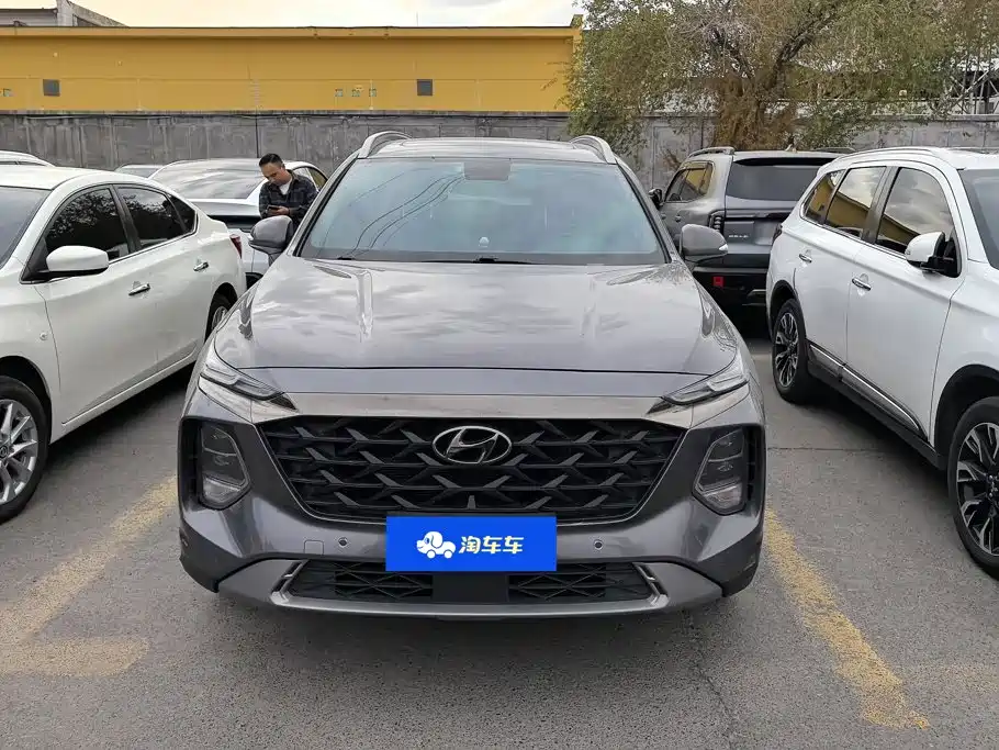 Hyundai Santa Fe 2023 2023 Traveller 380T GDi Auto 4WD GLX HTRAC Elite Edition