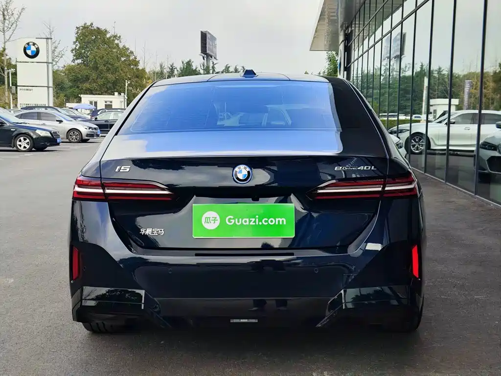 BMW i5 2026 2025 eDrive 40L M Sport Package