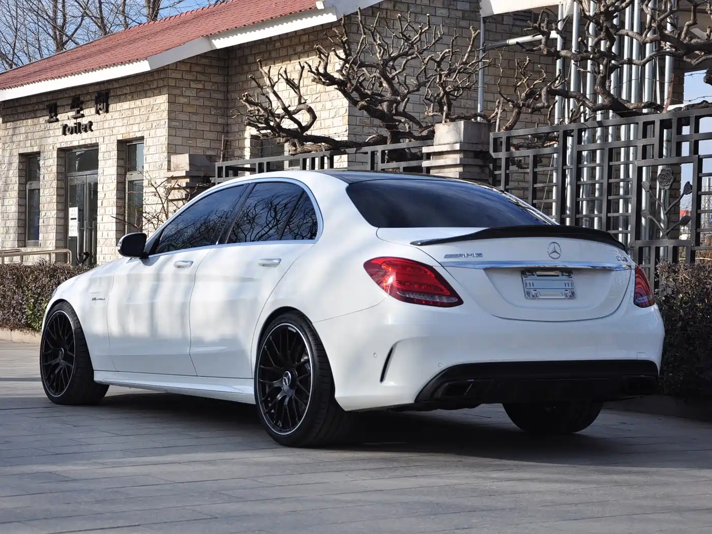 Mercedes-Benz C-Class AMG 2017 AMG C 63 фото 4