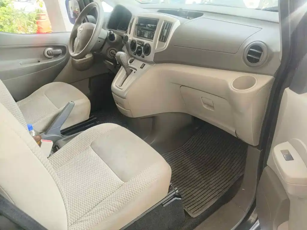 Nissan NV200 2016 2016 1.6L CVT Luxury