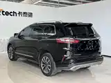 Фото 9 - Ford Edge