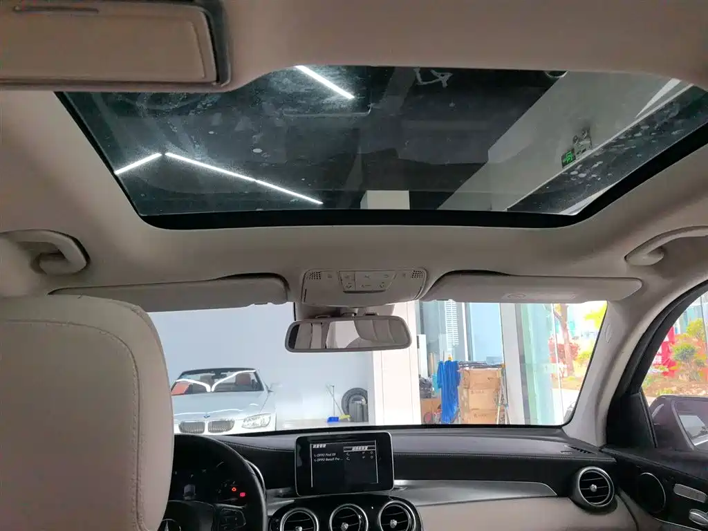 Mercedes-Benz GLC 2019 GLC 260 L 4MATIC Luxury фото 14