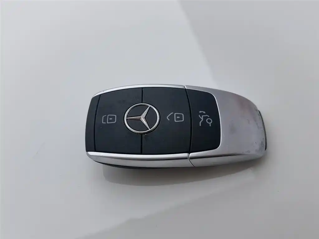 Mercedes-Benz GLC 2021 GLC 260 L 4MATIC Luxury фото 19