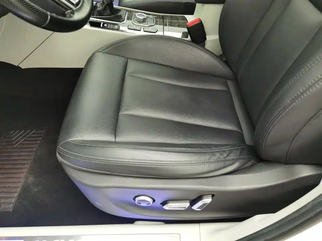 Haval H6 Coupe 2015 Model Blue Label 2.0T Manual 2WD Elite фото 20