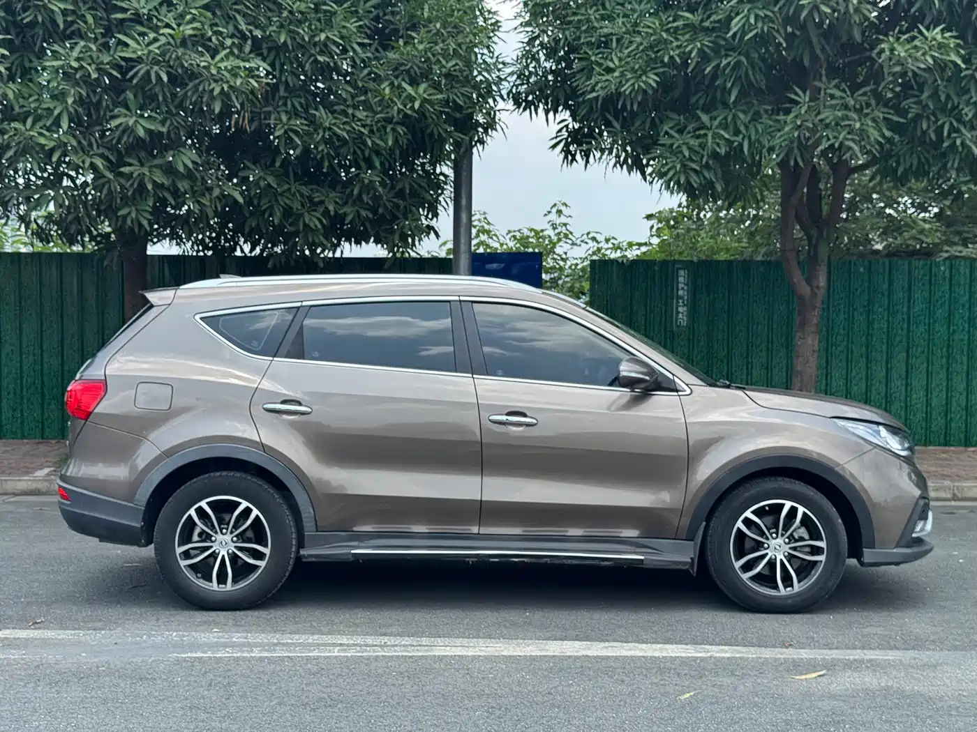 Фото 4 - Dongfeng Fengguang Fengguang 580