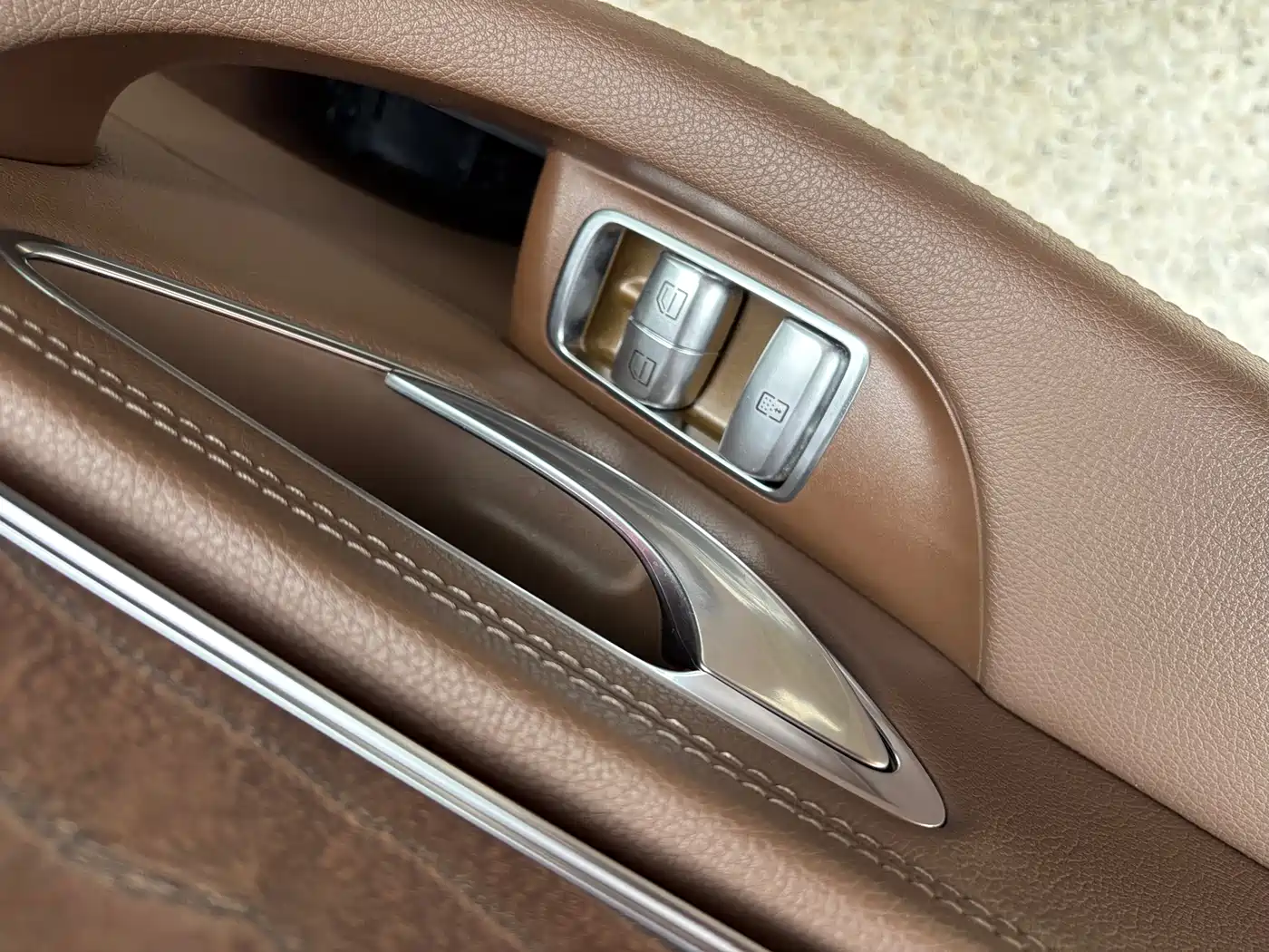 Mercedes-Benz E-Class 2018 E 200 L фото 22