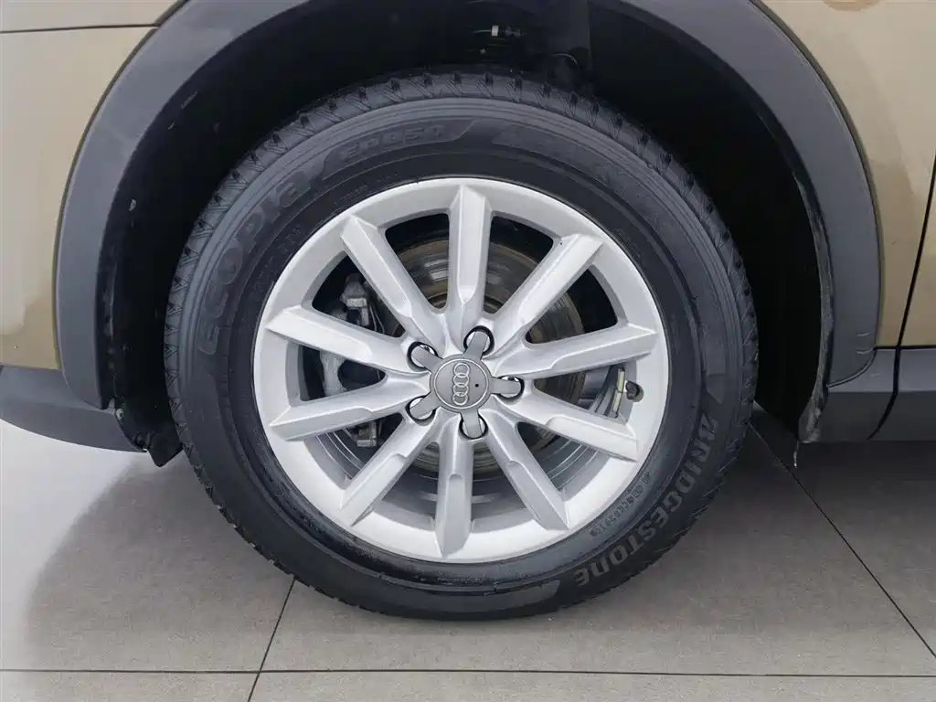 Audi Q3 2015 30 TFSI Progressive фото 17