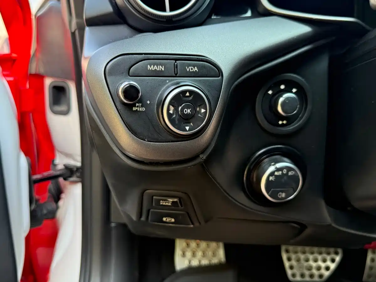 Ferrari F12berlinetta 2013 2013 6.3L Standard