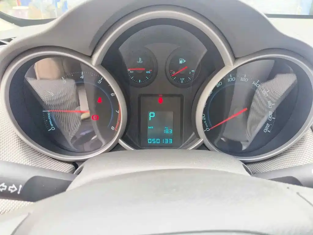 Chevrolet Cruze 2013 2013 Model 1.8L SE AT